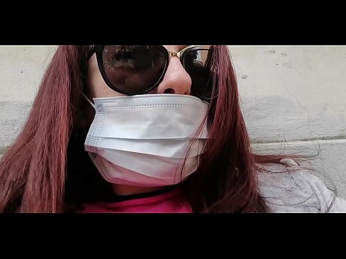 ❤️ Nicoletta hevner seg på naboen og tisser i garasjen hans (Special Covid19 Italian Quarantine) ❌ Superporno hos oss ️❤