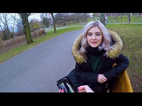 ❤️ Svelger en fremmeds varme sperm for penger - blowjob i parken av Eva Elfie ❌ Superporno hos oss ️❤